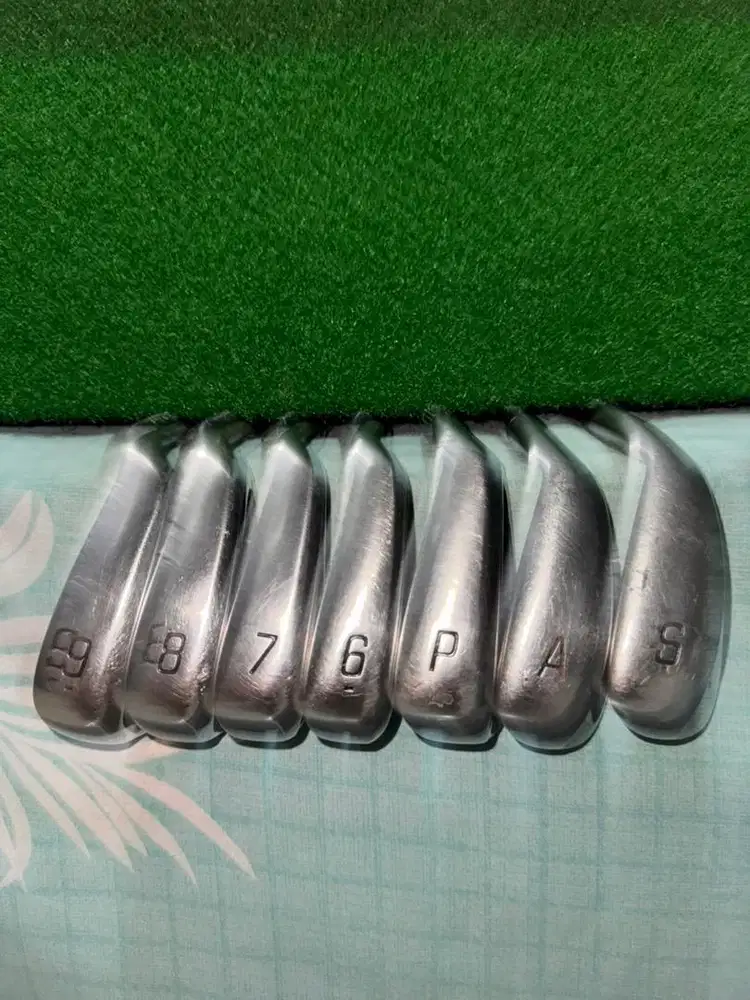 Iron Set Bridgestone BG-100 (SUPER BEGINNER FRIENDLY)
