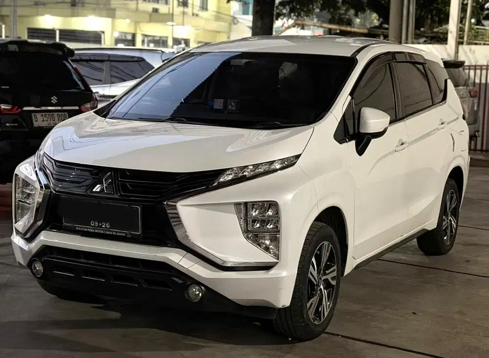 LOW KM PAJAK HIDUP Mitsubishi Xpander Exceed AT 2021 Istimewa Conds