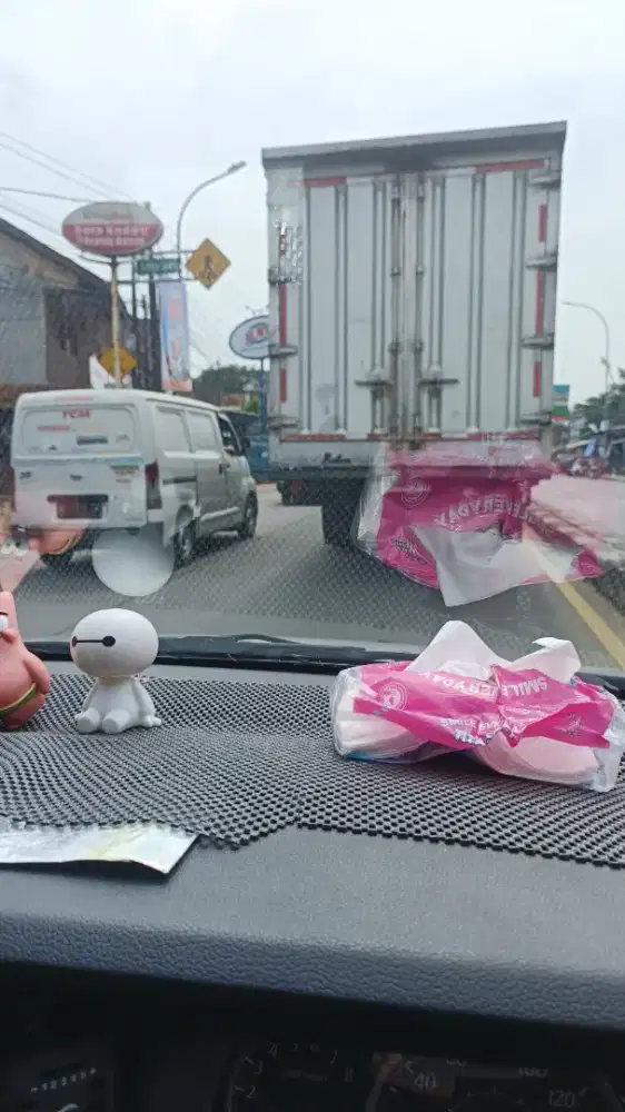 Jasa antar jemput