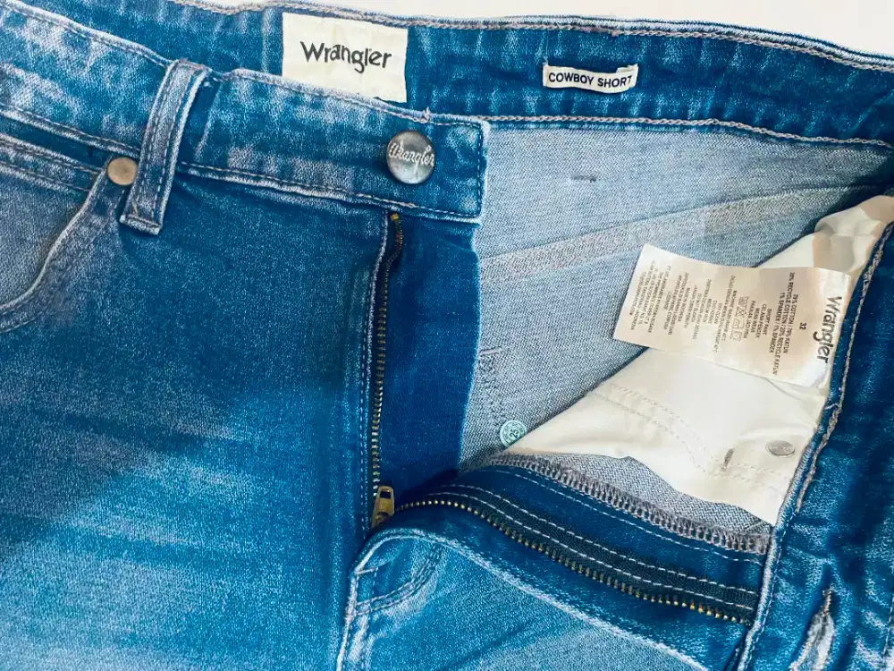 Celana Wrangler Denim Original