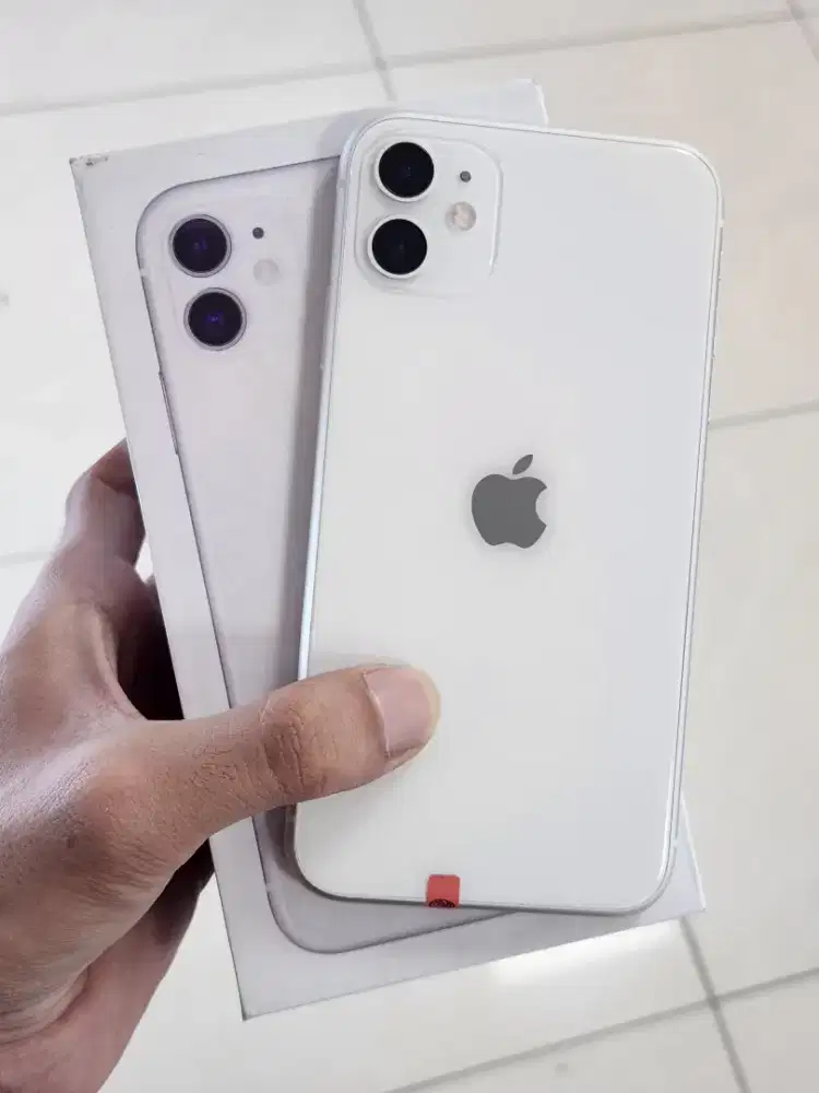 Iphone 11 64gb inter all operator like new