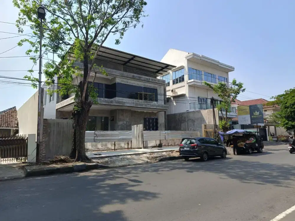 Bangunan Komersil di Lampersari Raya Dekat Java Mall