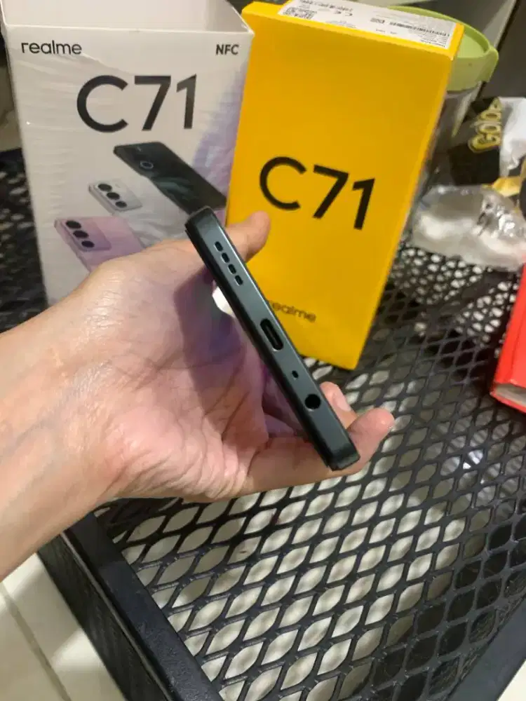 REALME C71 RAM 4/128 SUPER MULUS