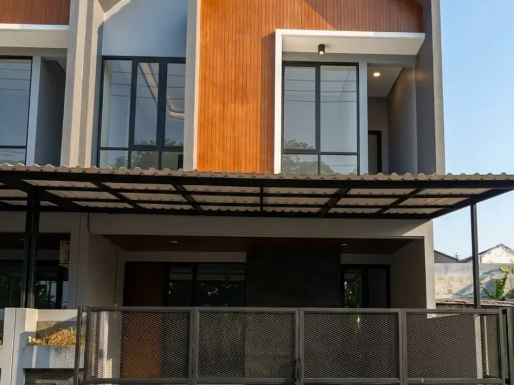 DIJUAL RUMAH MODERN MINIMALIS MANYAR TIRTOASRI