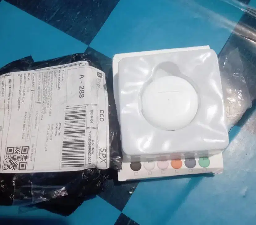 Tws pro 6 white