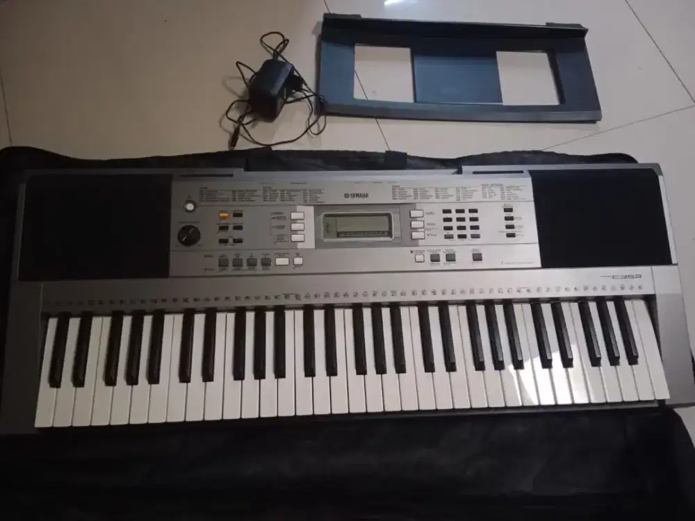 Keyboard Yamaha PSR E353