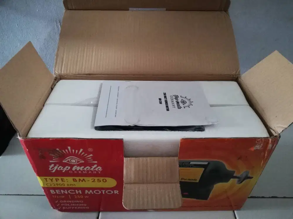 DIJUAL DINAMO POLES TJAP MATA GERMANY BM - 250