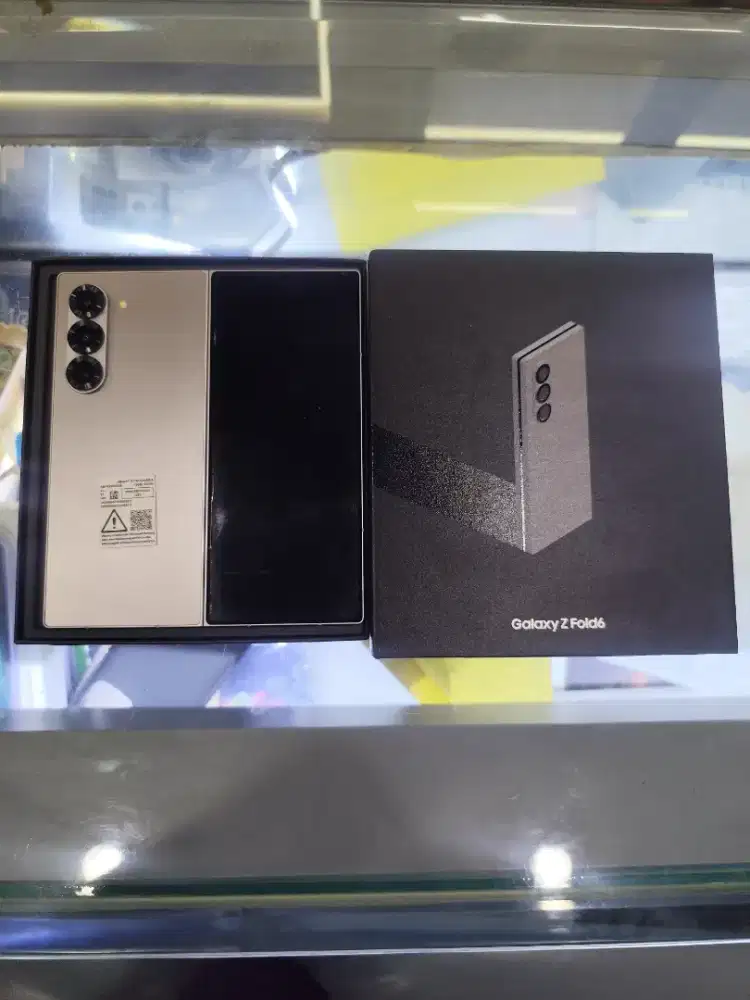 Samsung z fold6 12/256gb sein