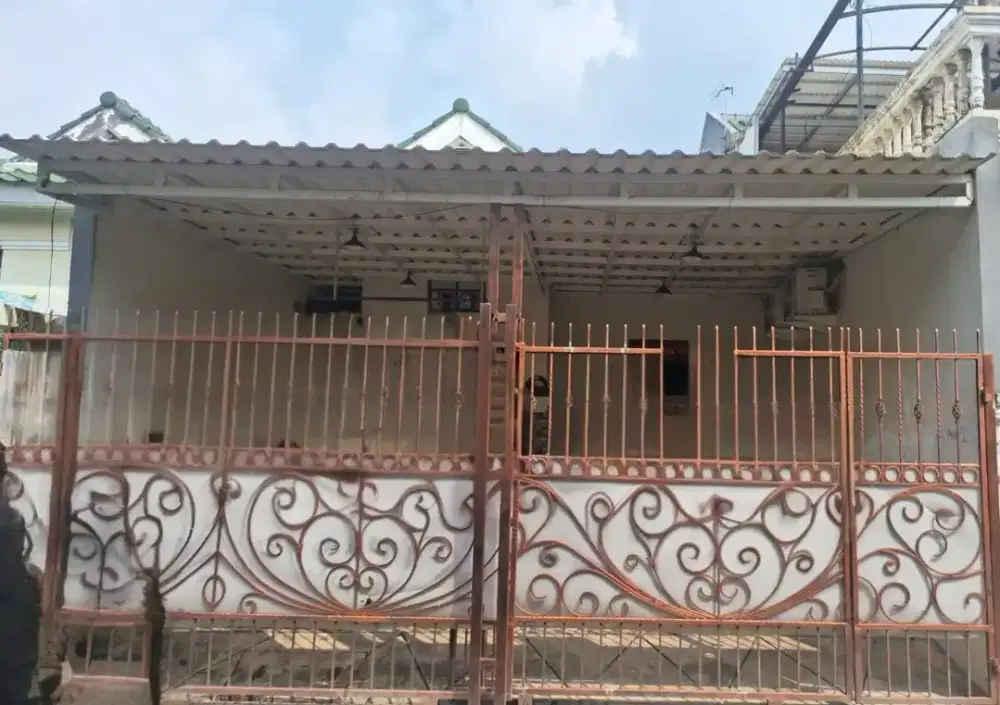 Rumah bagus siap huni dekat Bandar,Tol  Banjarwijaya Tangerang
