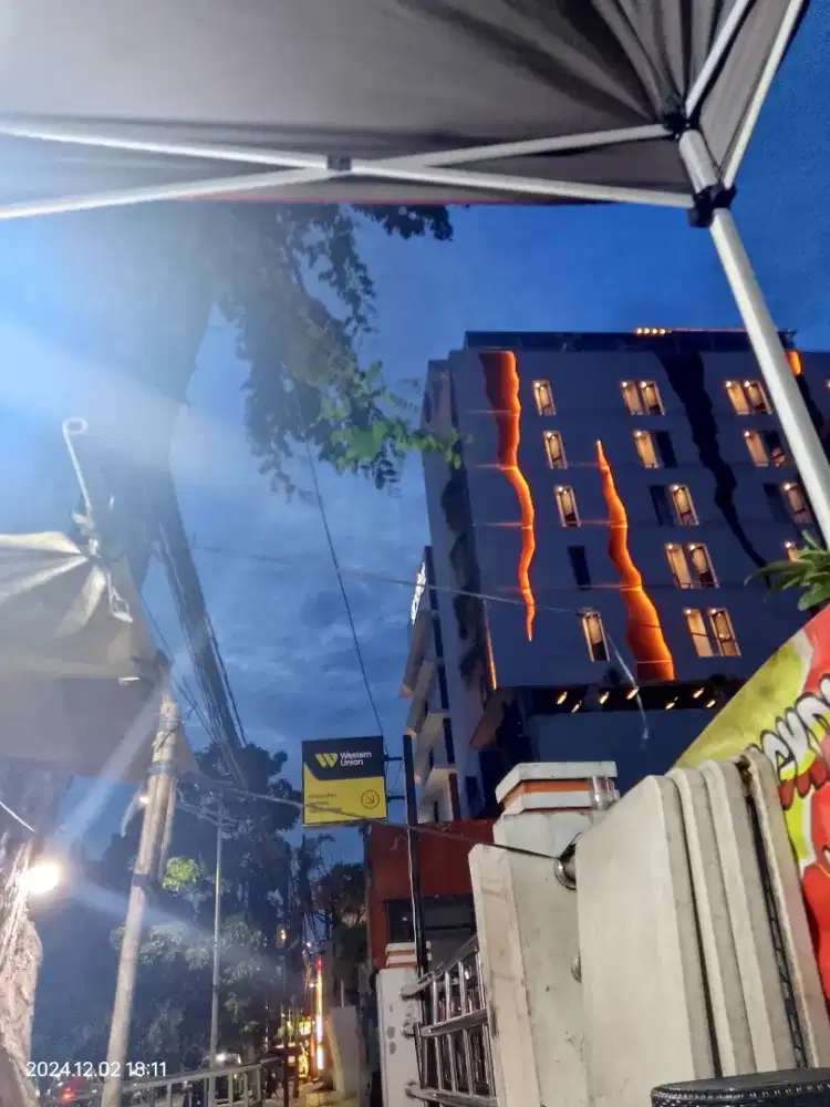 NYARI LOWONGAN KERJA