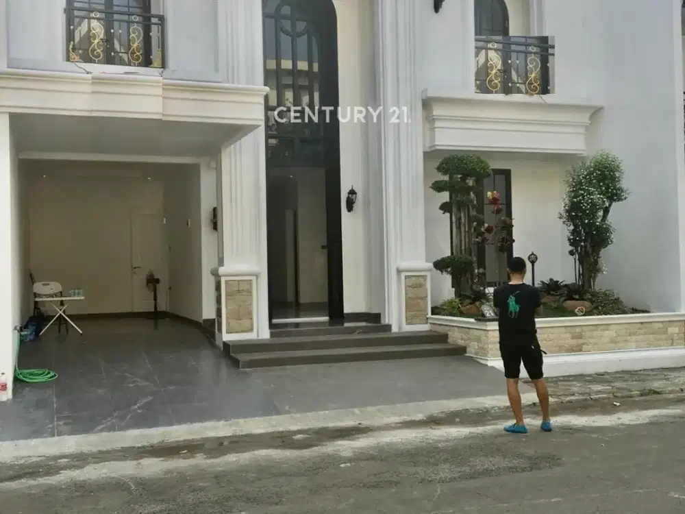 Dijual Rumah Bagus Strategis Siap Huni Di Bintaro Sektor 9