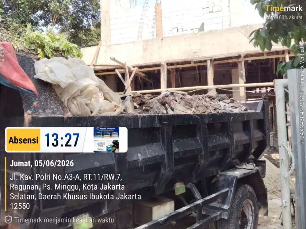 Jasa buang puing dan tanah