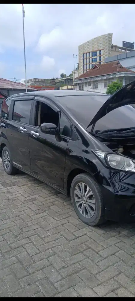 Honda Freed 2012