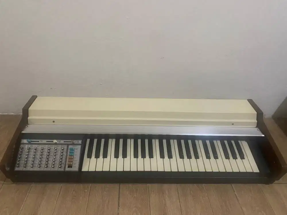Nihon Hammond 102200 Preset Synthesizer- Sangat Terawat & Orisinal