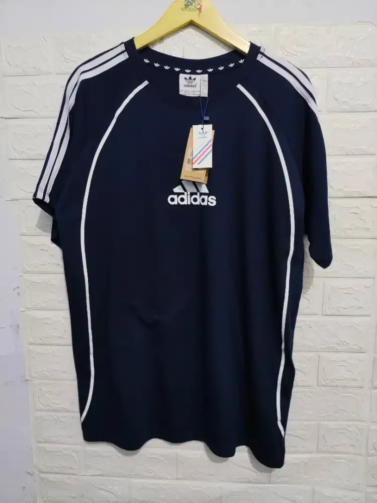 Kaos ORIGINAL STORE ADIDAS SIZE XXL