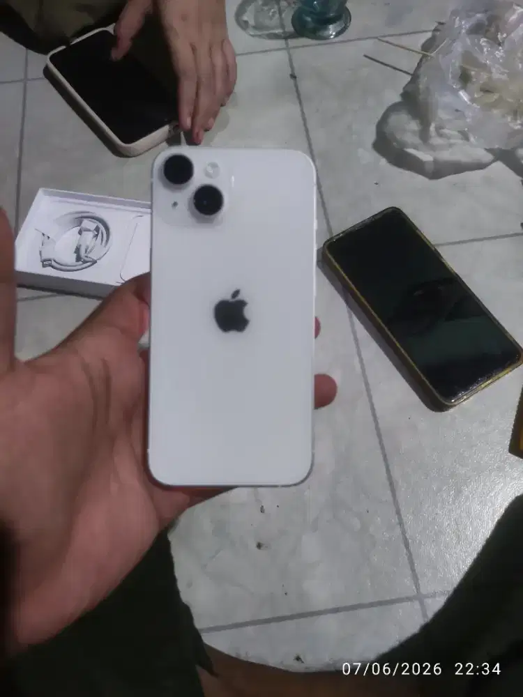 iPhone 14 basic inter