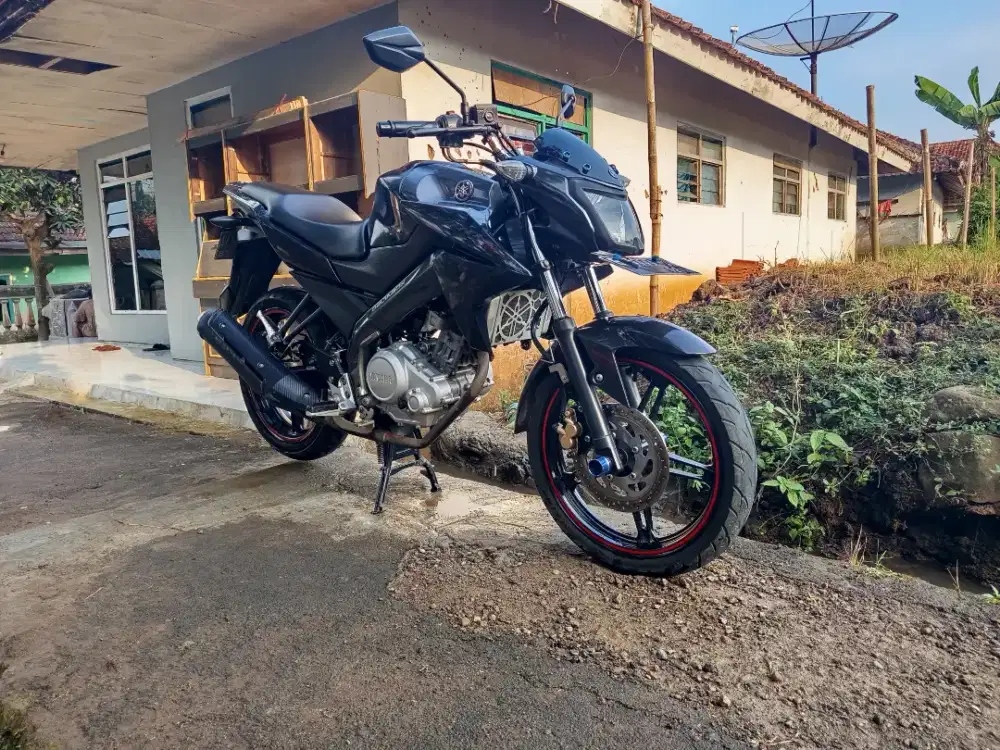 Vixion lightning tahun 2015