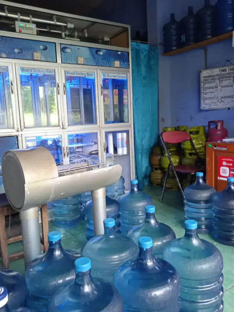 Dibutuhkan karyawan depot air isi ulang