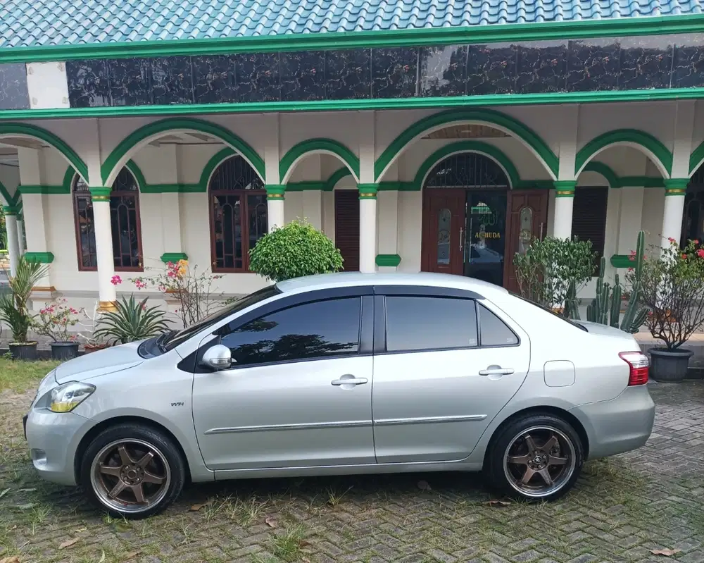 Toyota Vios 2010 Bensin