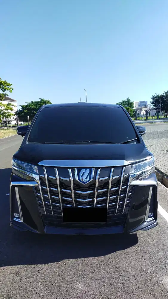 DI JUAL TOYOTA ALPHARD SC 2.5 AT / 2015