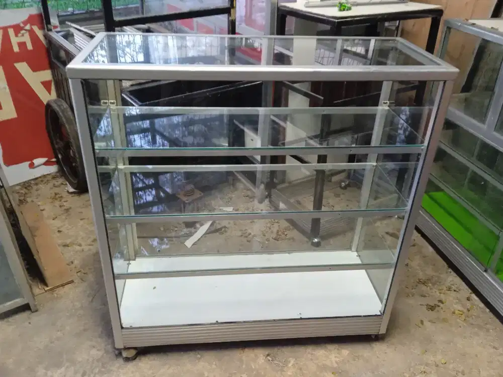 Etalase 1 meter siap pakai