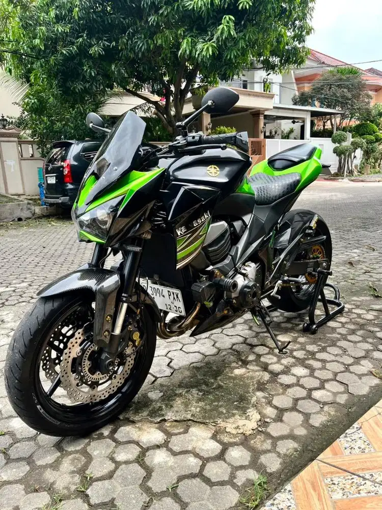 DI JUAL MOTOR KAWASAKI Z800 Tahun 2014