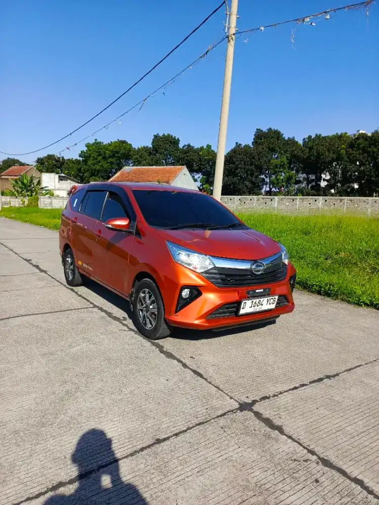 New Sigra R 1.2 Manual 2020 Orange