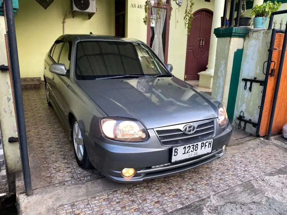 Dijual Hyundai Avega GX 2009 Manual