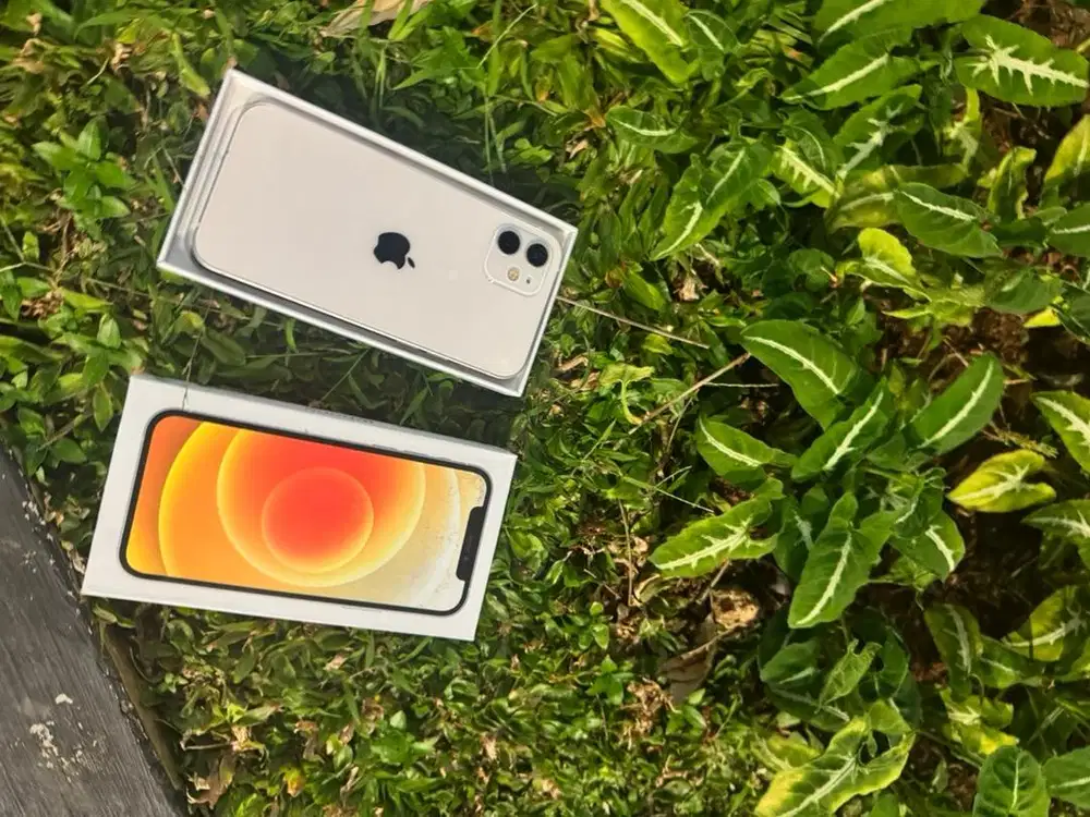 Iphone 12 128gb ios sudah terbaru