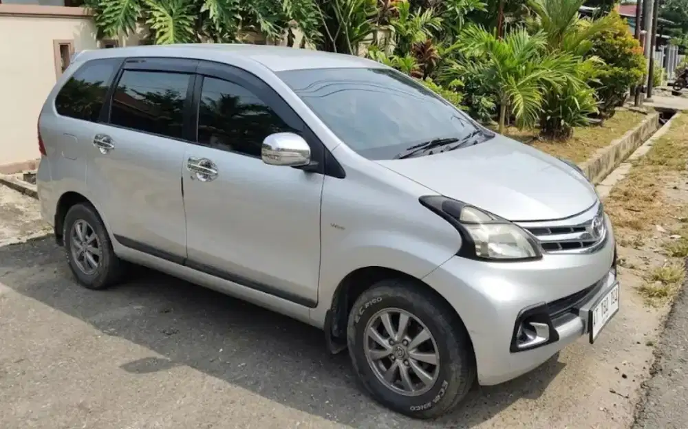 Di jual cepat Toyota Avanza tipe g tahun 2012