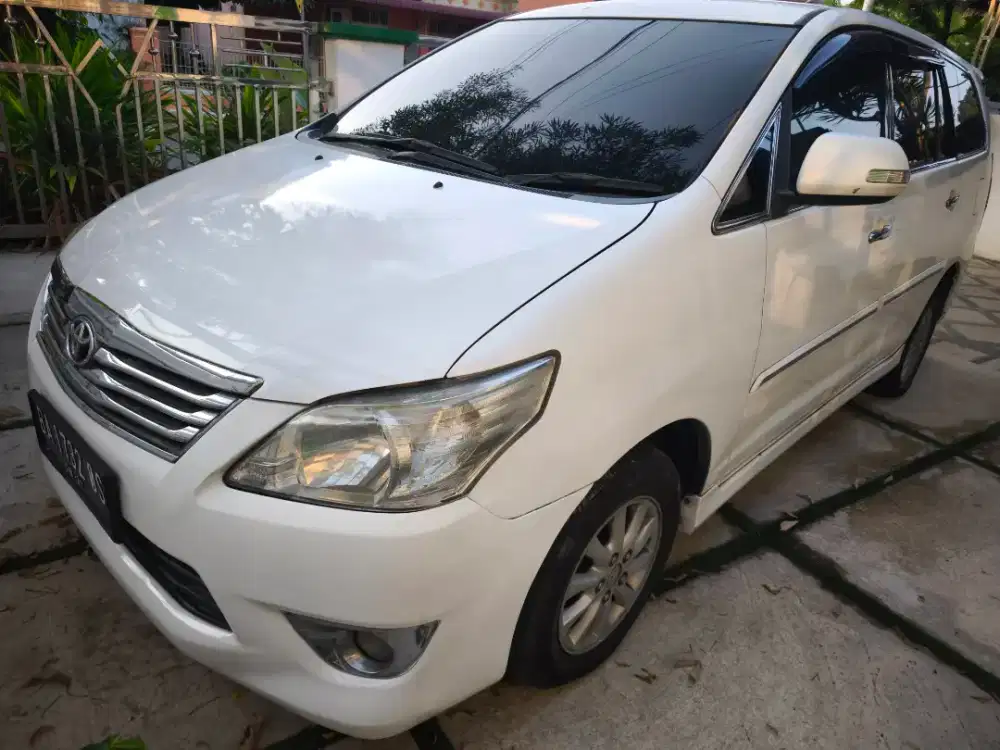 DIJUAL INNOVA DIESEL V 2012