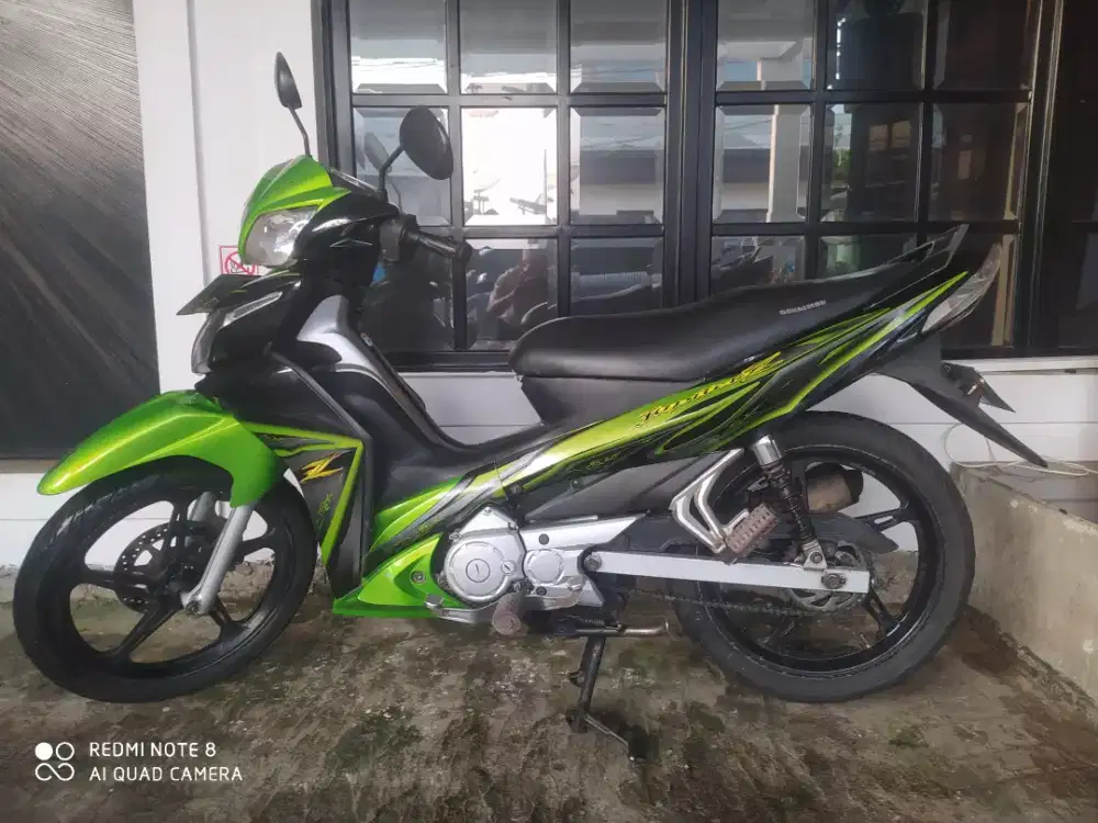 Yamaha Jupiter Z 2011 mulus full orisinil surat komplit stater hidup
