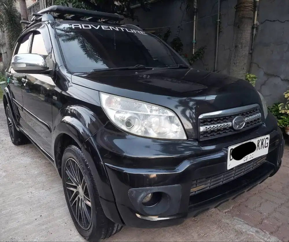 Daihatsu Terios TX Adventure 2011 Automatic Hitam