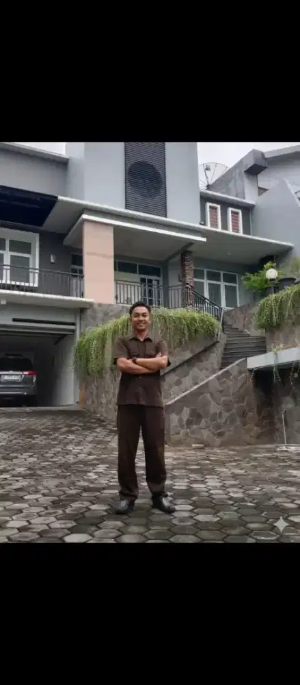 Mencari pekerjaan sebagai supir/security/admin gudang