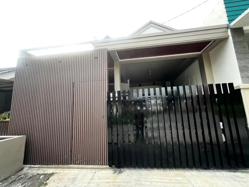 Dijual Rumah Siap Huni (LT 120m2) di Jalan Utama (bisa untuk usaha)