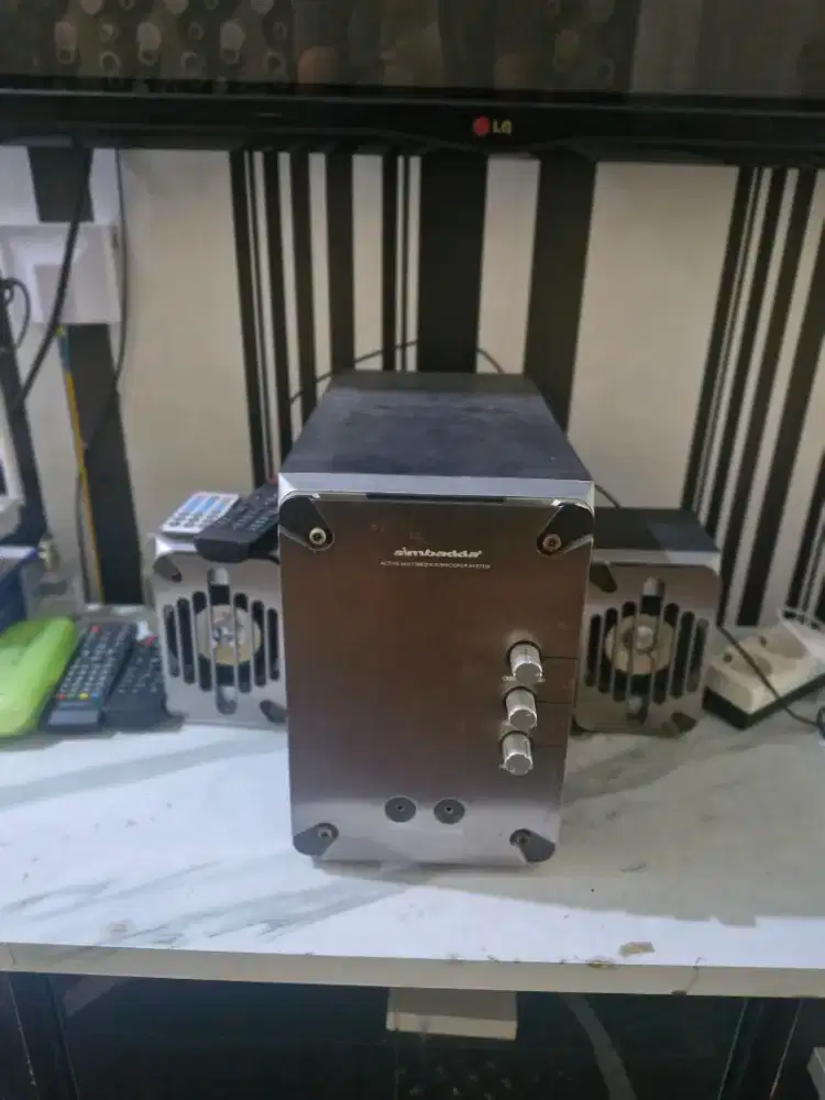 Speaker simbadda