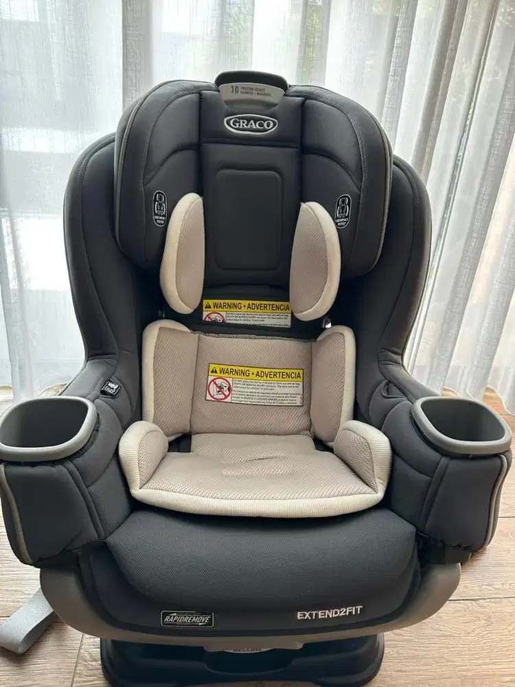 Dijual Car Seat Graco Extend2fit Convertible