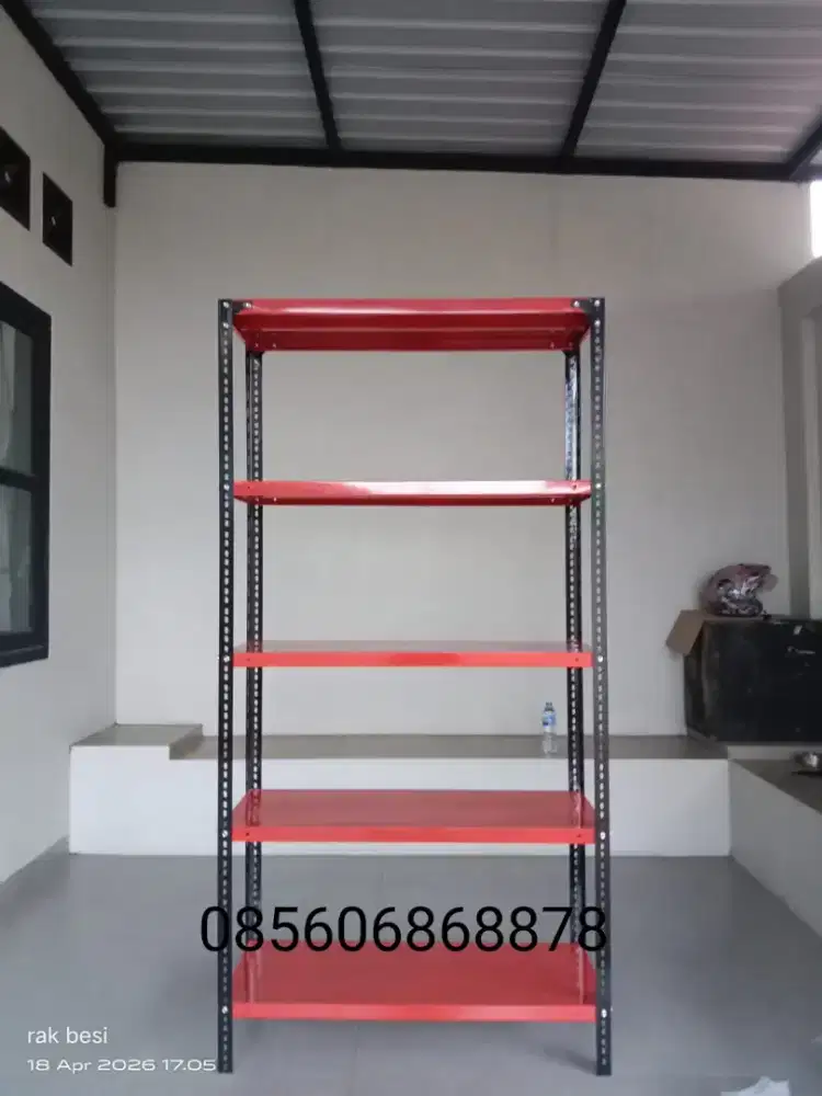 Rak besi siku lubang