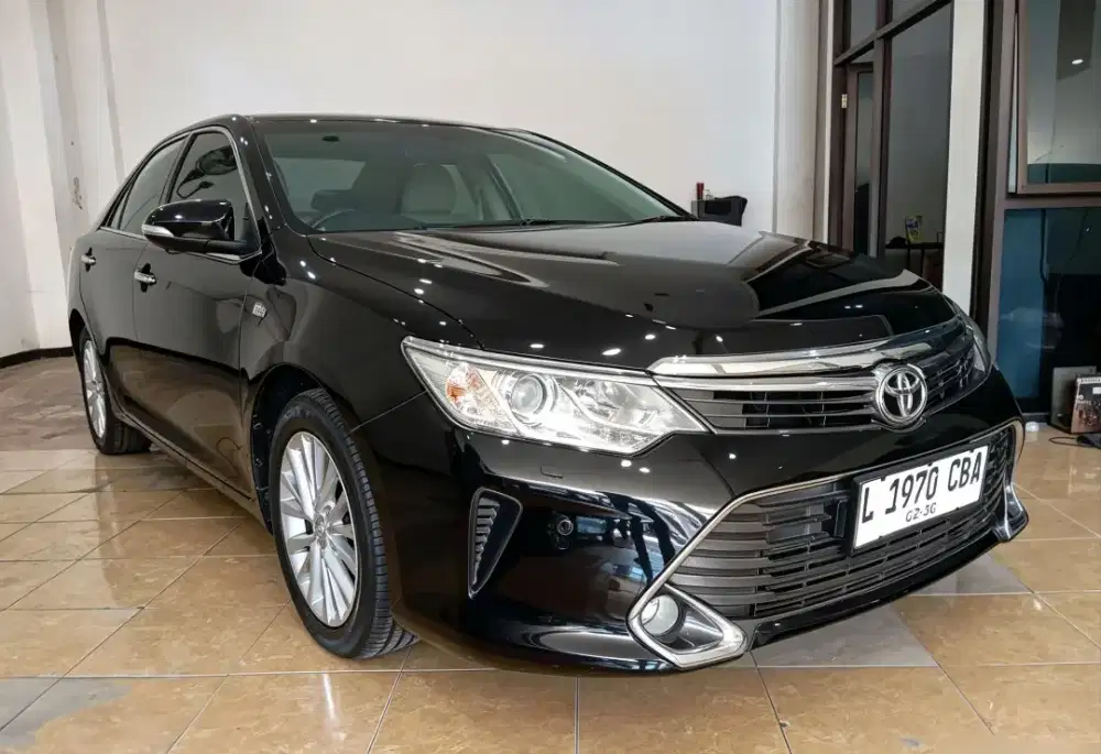 Toyota Camry 2.5 V 2016 AT Automatic Matic Hitam Sedan An Pribadi