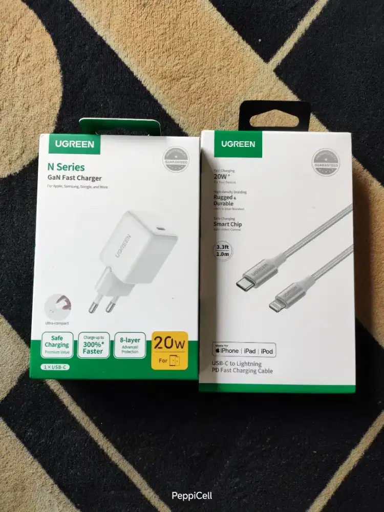 Charger iPhone Fast Charging Ugreen 20W + Kabel USB C to Lightning