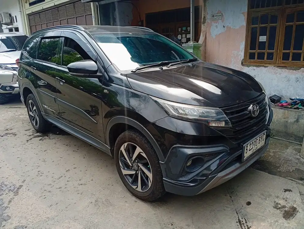 Toyota Rush 2018 Bensin