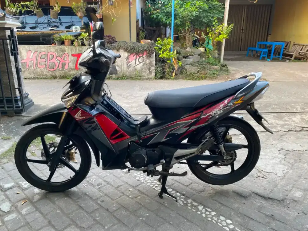 Honda Supra 125 THN 2011 plat AD klaten