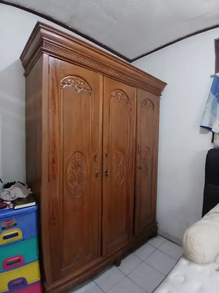 Jual lemari 3 pintu