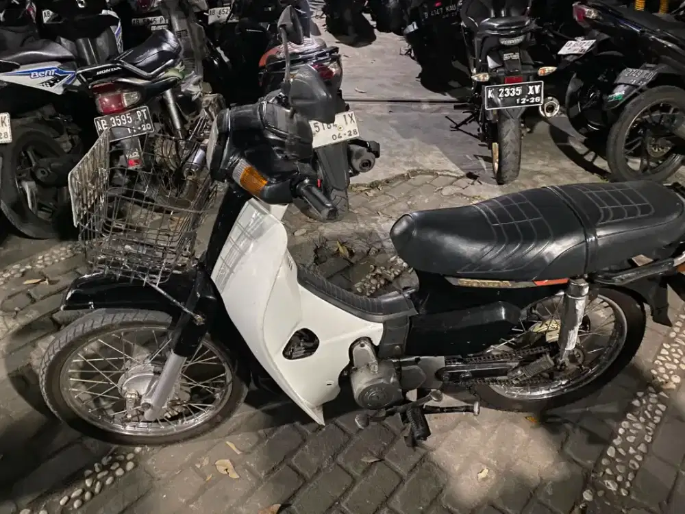 Honda Astrea prima THN 1994 plat AB sleman