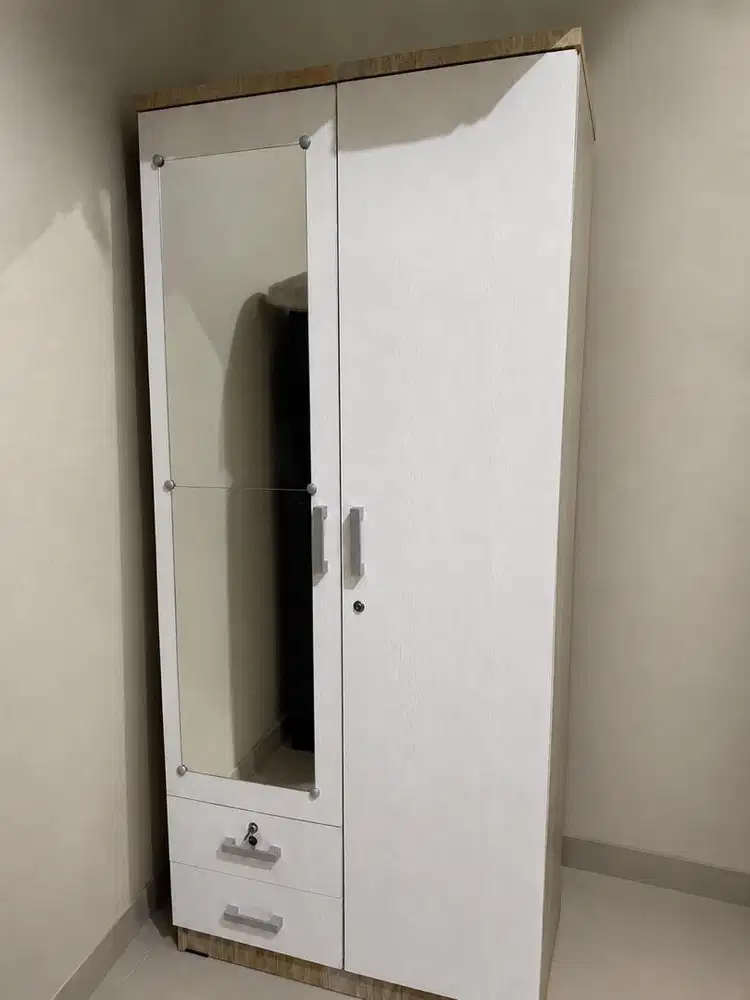 Lemari Pakaian Kayu Wardrobe 2 Pintu Putih Coklat Modern Minimalis