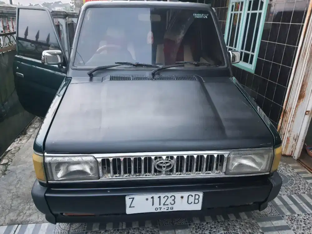 Jual Kijang super 1994 sudah Power stering & AC on adem ayem