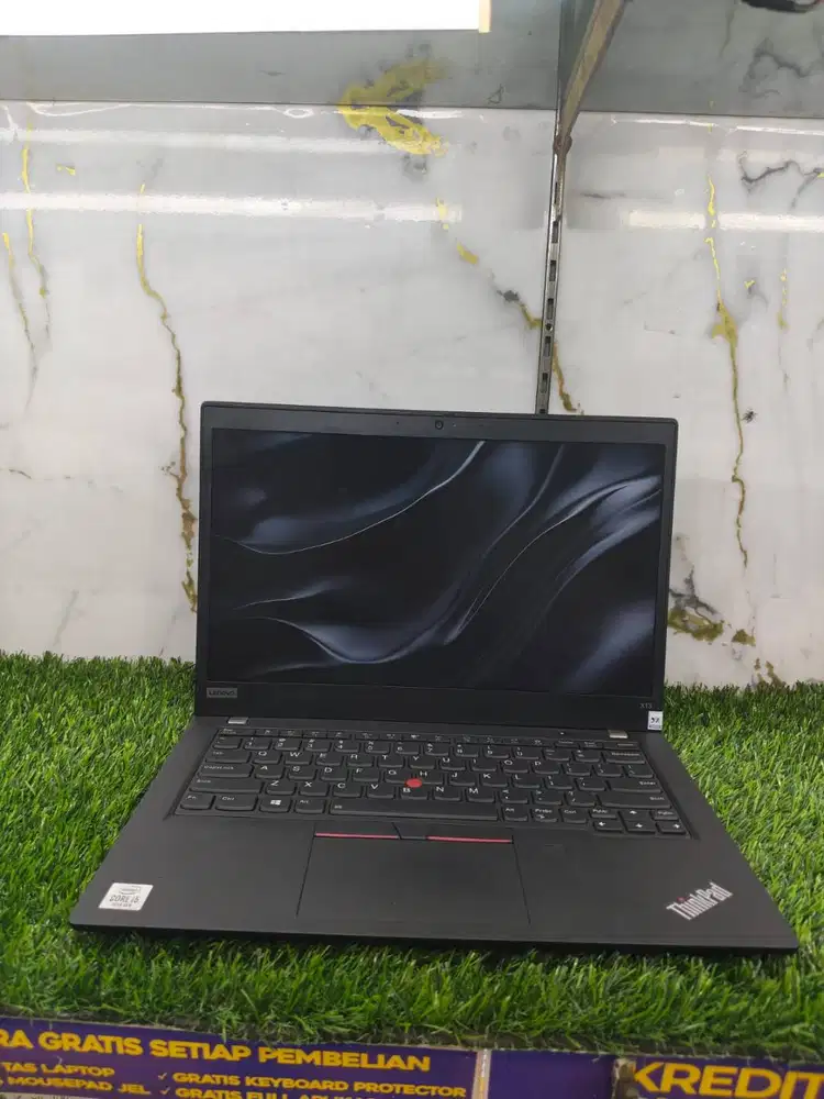 Laptop LENOVO THINKPAD X13