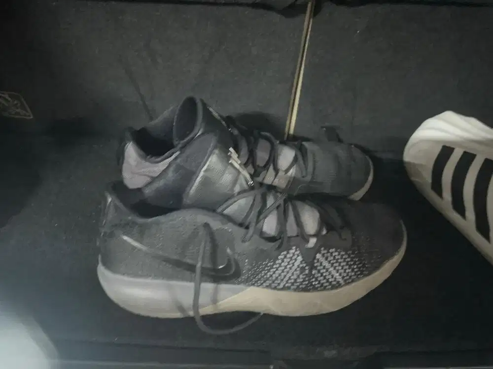 Nike kyrie flytrap size 47,5