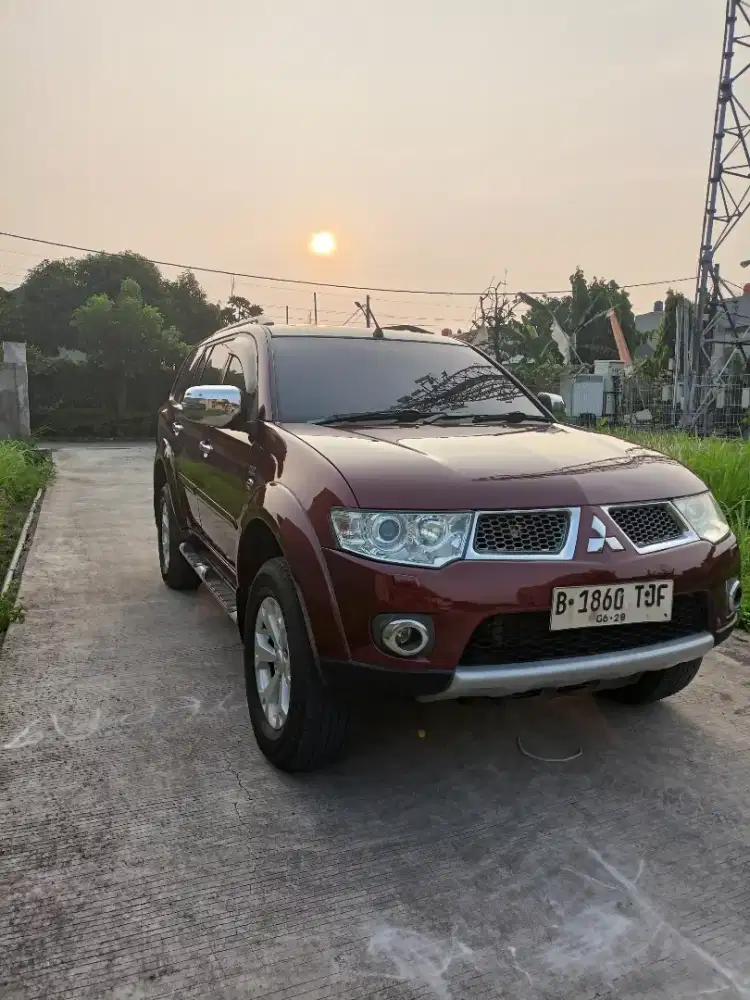 Mitsubishi Pajero sport Dakar diesel 2012