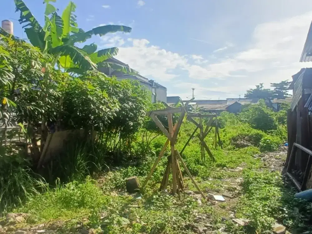 Dijual Tanah 1.500 m² dengan Lebar Depan 31 Meter Zona Perdagangan & Jasa di Denpasar - Jalan Himalaya II Cocok untuk Gudang dan Kantor